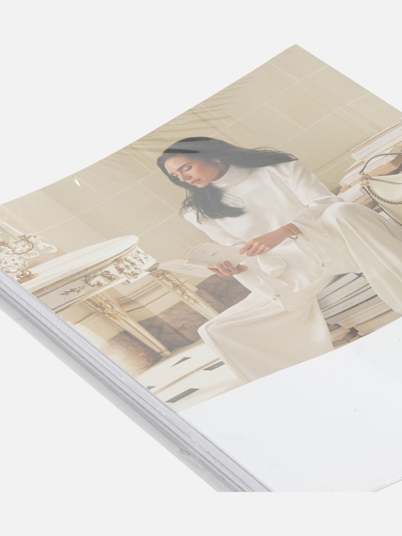 Magazines 100% paper White - System Magazine Woman | PDP | VIETTI Online Store | Zoom-Modal_2