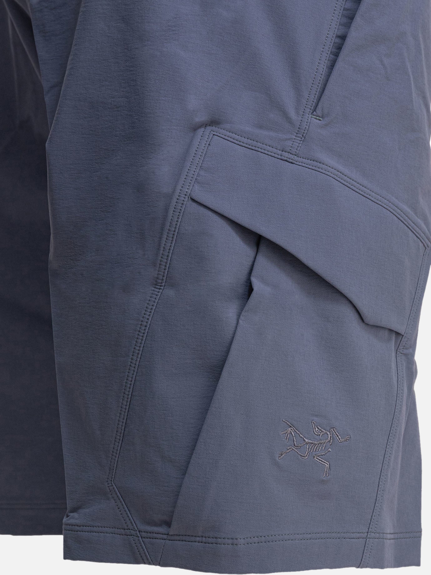 Cargo shorts Logo Blue - Arc'teryx Men | PDP | VIETTI Online Store | Zoom-Modal_4