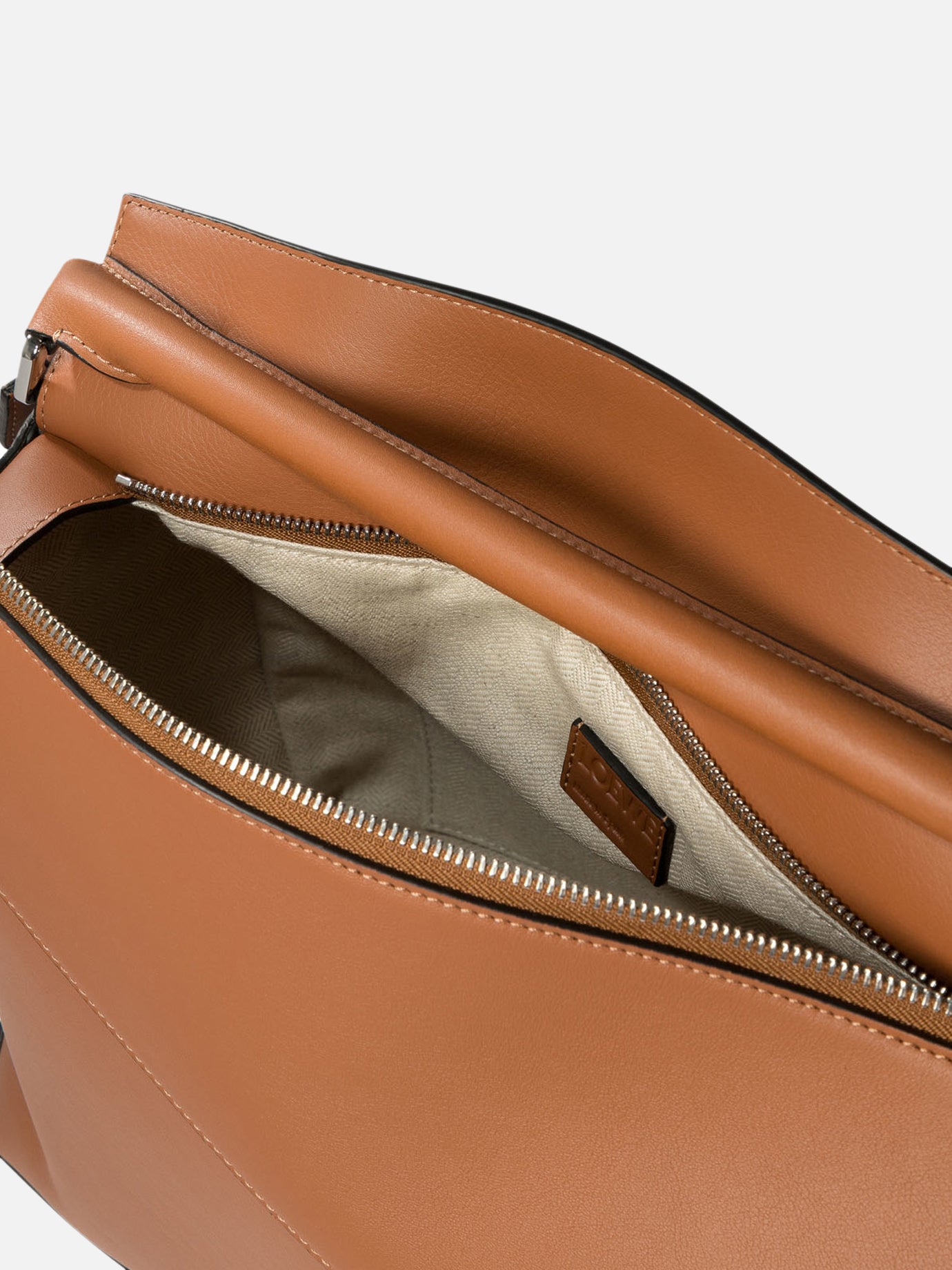 Medium bags 100% calf leather Brown - Loewe Men | PDP | VIETTI Online Store | Zoom-Modal_5