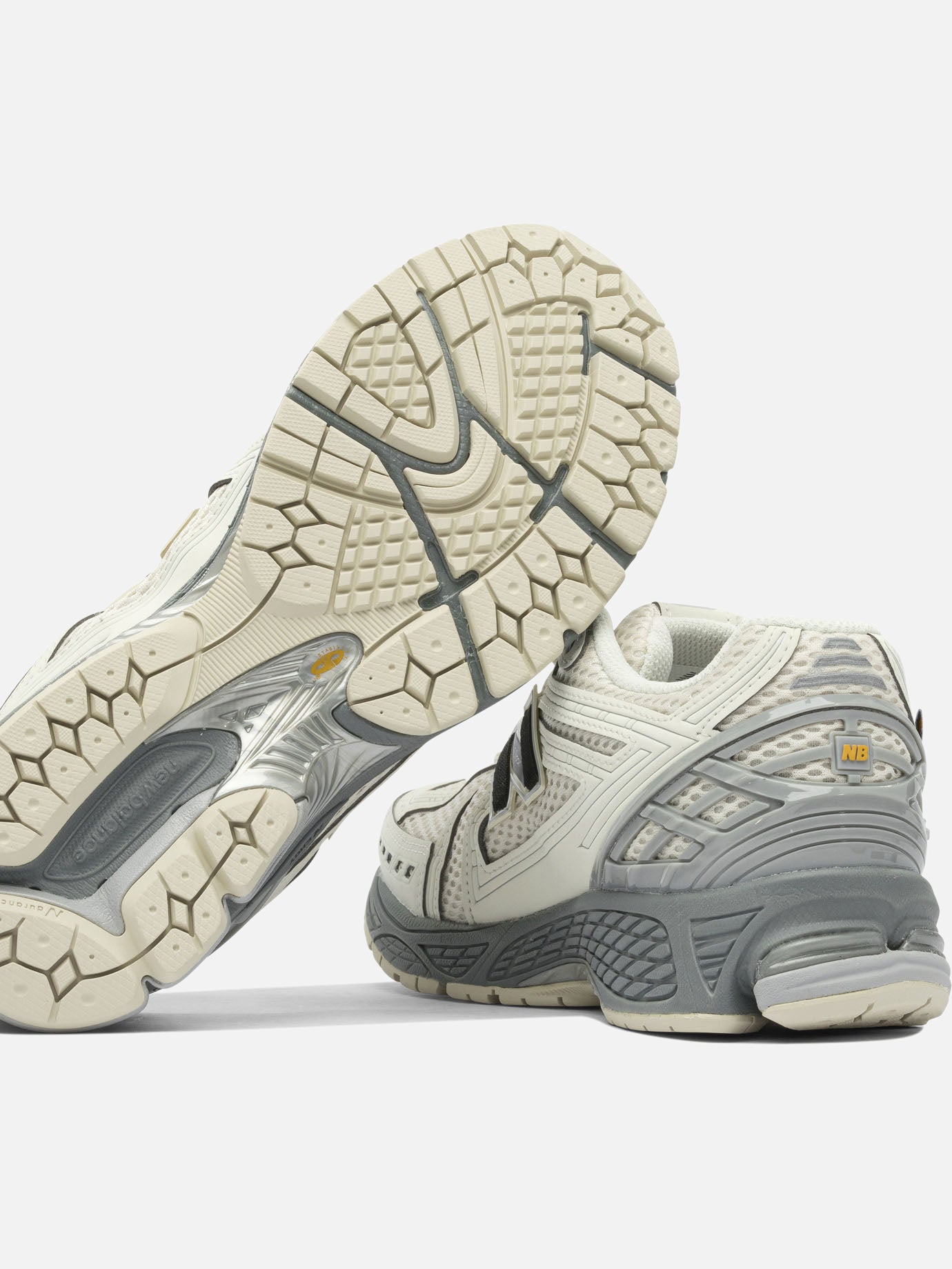 Low top sneakers 80% mesh 20% synthetic leather - 100% rubber White - New Balance Men | PDP | VIETTI Online Store | Zoom-Modal_5
