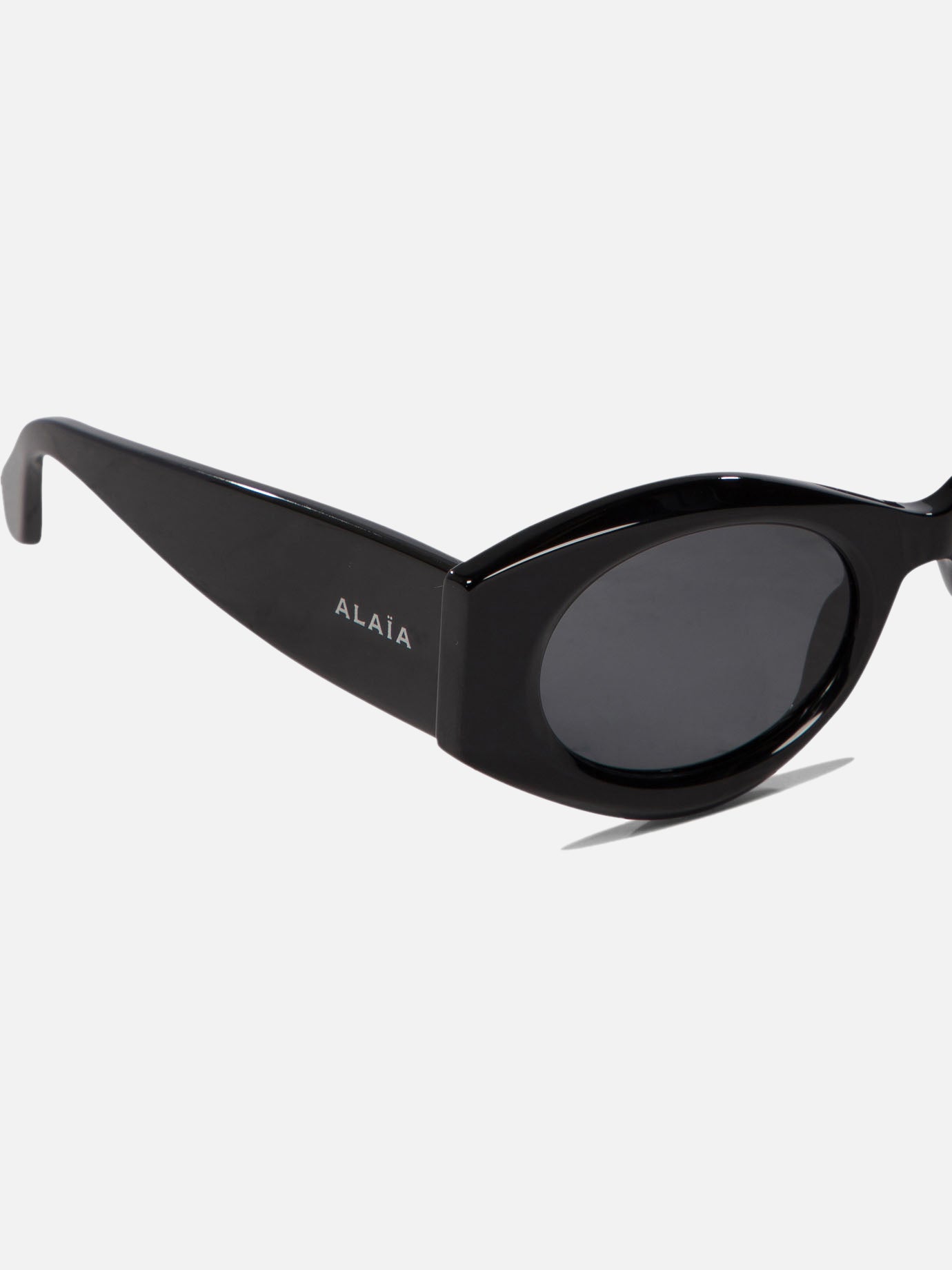 Cat-eye 100% recycled acetate Black - Alaïa Women | PDP | VIETTI Online Store | Zoom-Modal_2