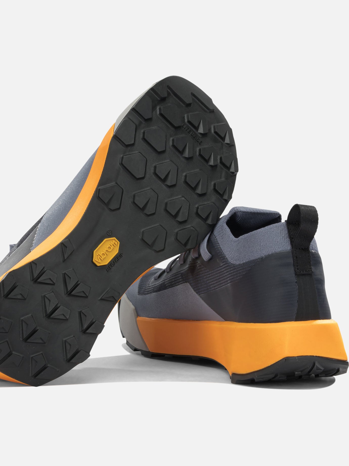 Low top sneakers 100% mesh - 100% rubber Black - Arc'teryx Men | PDP | VIETTI Online Store | Zoom-Modal_5