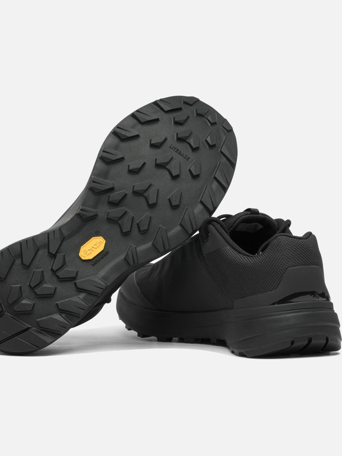 Low top sneakers 100% mesh - 100% rubber Black - Arc'teryx Men | PDP | VIETTI Online Store | Zoom-Modal_5