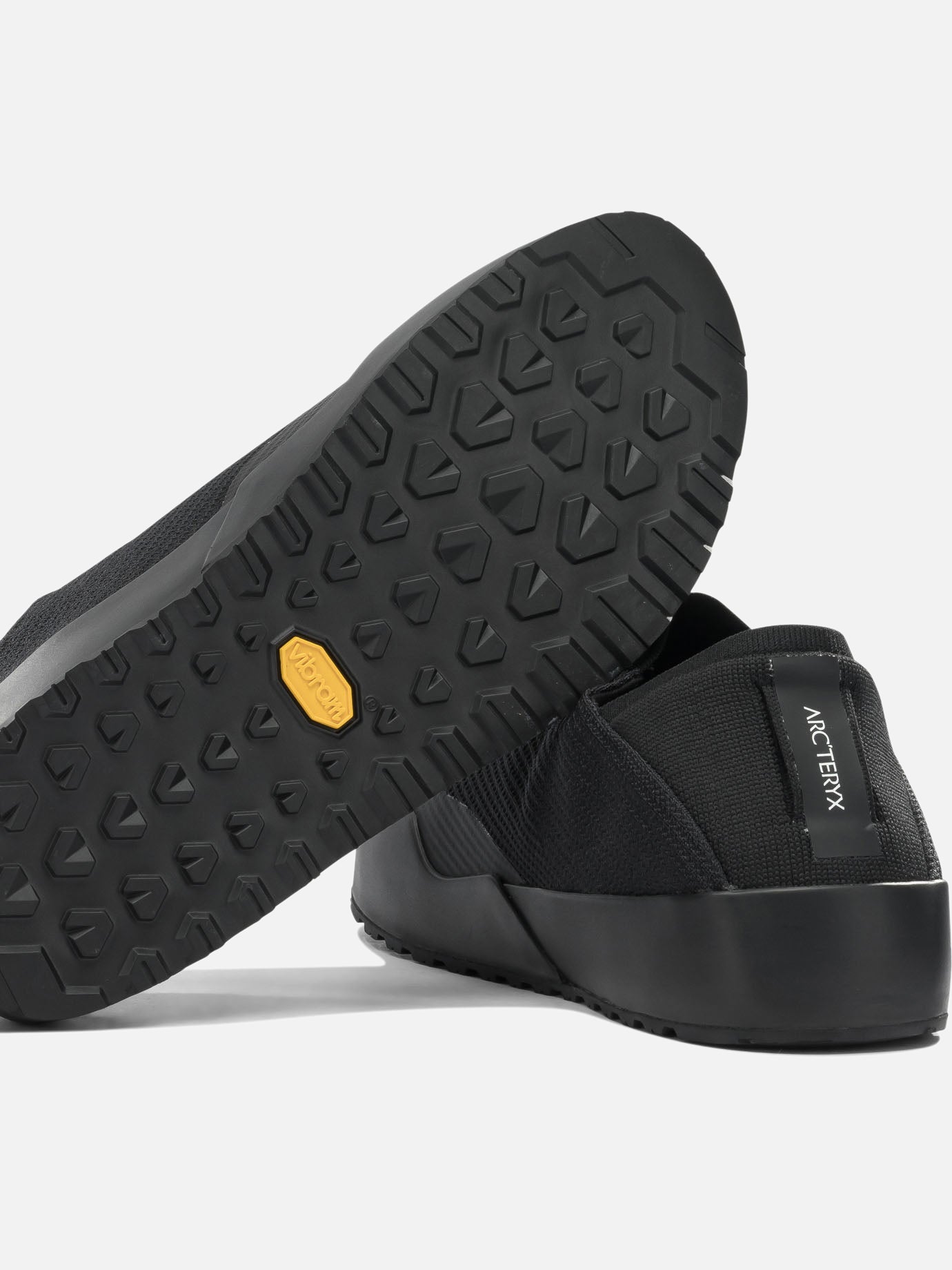 Low top sneakers 100% fabric - 100% rubber Black - Arc'teryx Men | PDP | VIETTI Online Store | Zoom-Modal_5