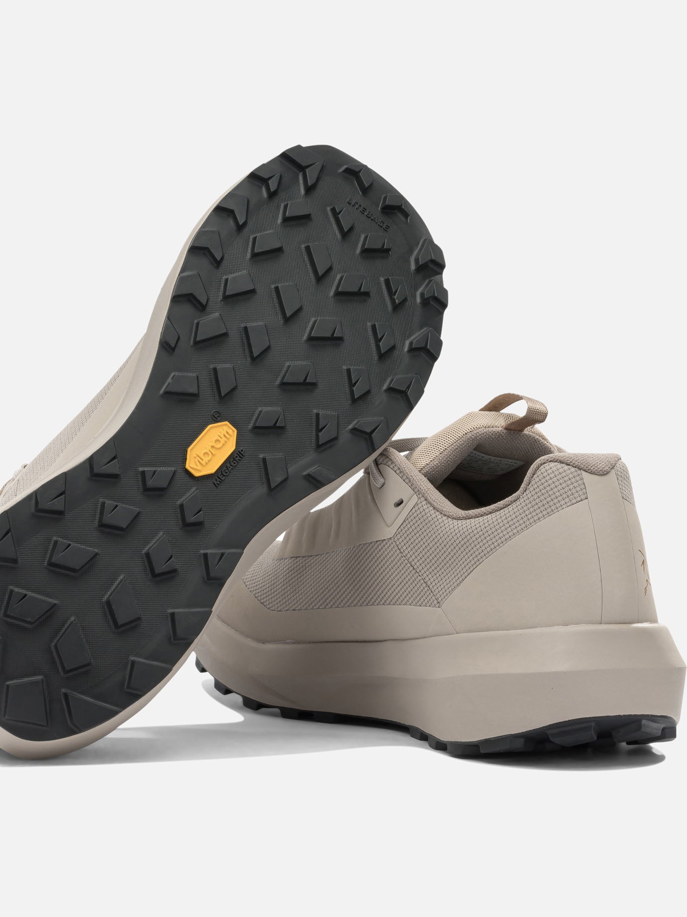 Low top sneakers 100% textile - 100% rubber Beige - Arc'teryx Men | PDP | VIETTI Online Store | Zoom-Modal_5