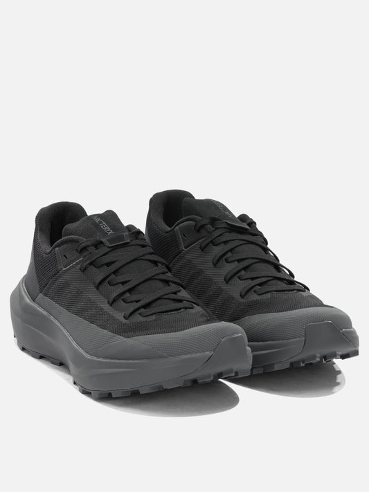 Low top sneakers 100% fabric - 100% rubber Black - Arc'teryx Women | PLP | VIETTI Online Store | 2