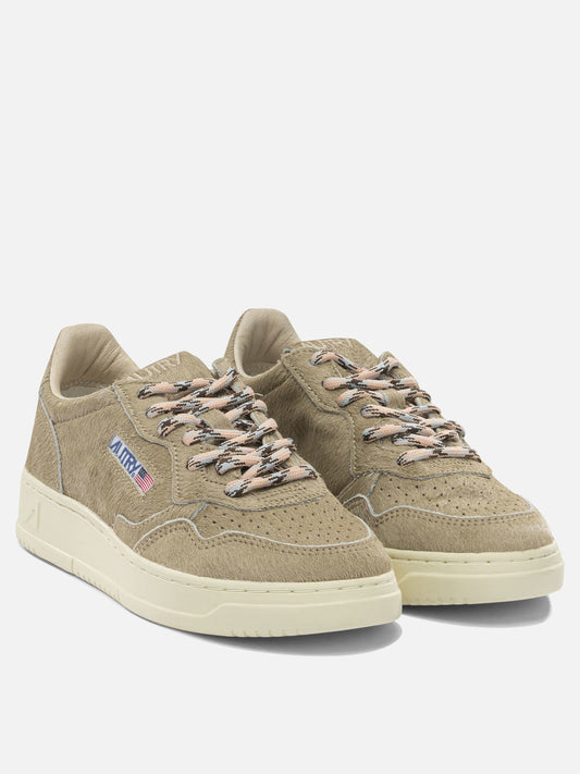 Low top sneakers 100% calf leather Beige - Autry Women | PLP | VIETTI Online Store | 2