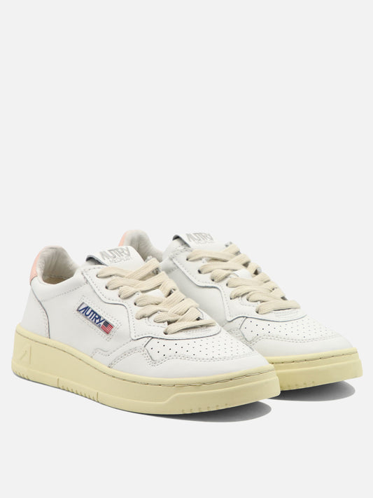 Sneaker basse 100% leather - 100% rubber Rosa - Autry Donna | PLP | VIETTI Online Store | 2
