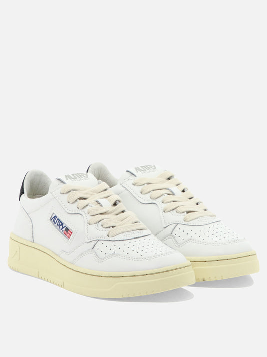 Low top sneakers 100% cow leather - 100% rubber White - Autry Women | PLP | VIETTI Online Store | 2