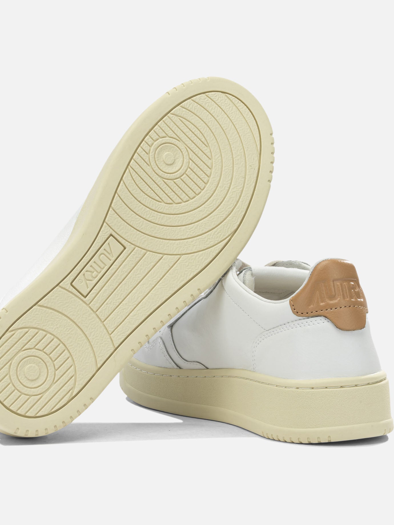 Low top sneakers 100% leather - 100% rubber Orange - Autry Women | PDP | VIETTI Online Store | Zoom-Modal_5