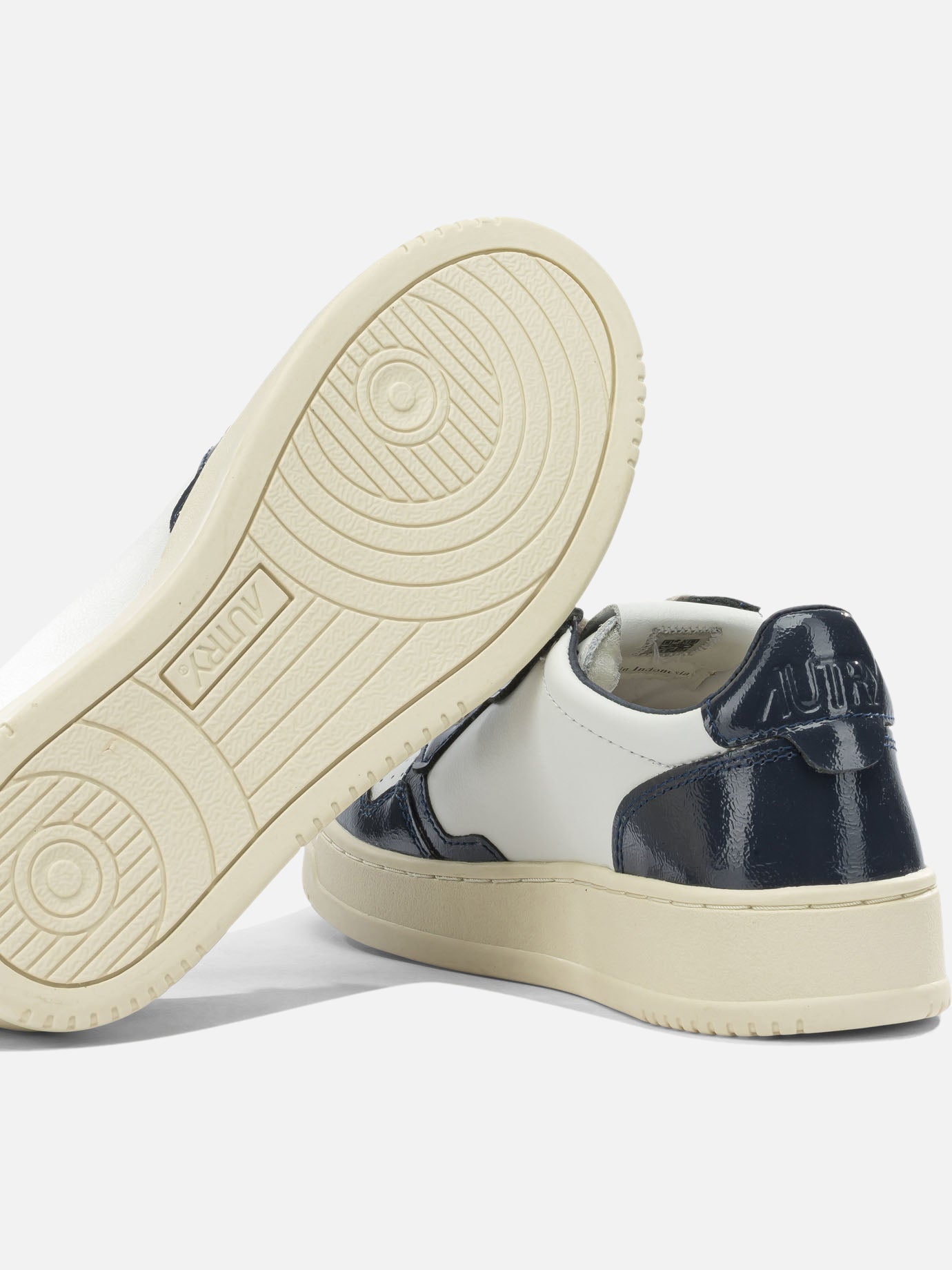 Autry "Medalist Low" low top sneakers Blue