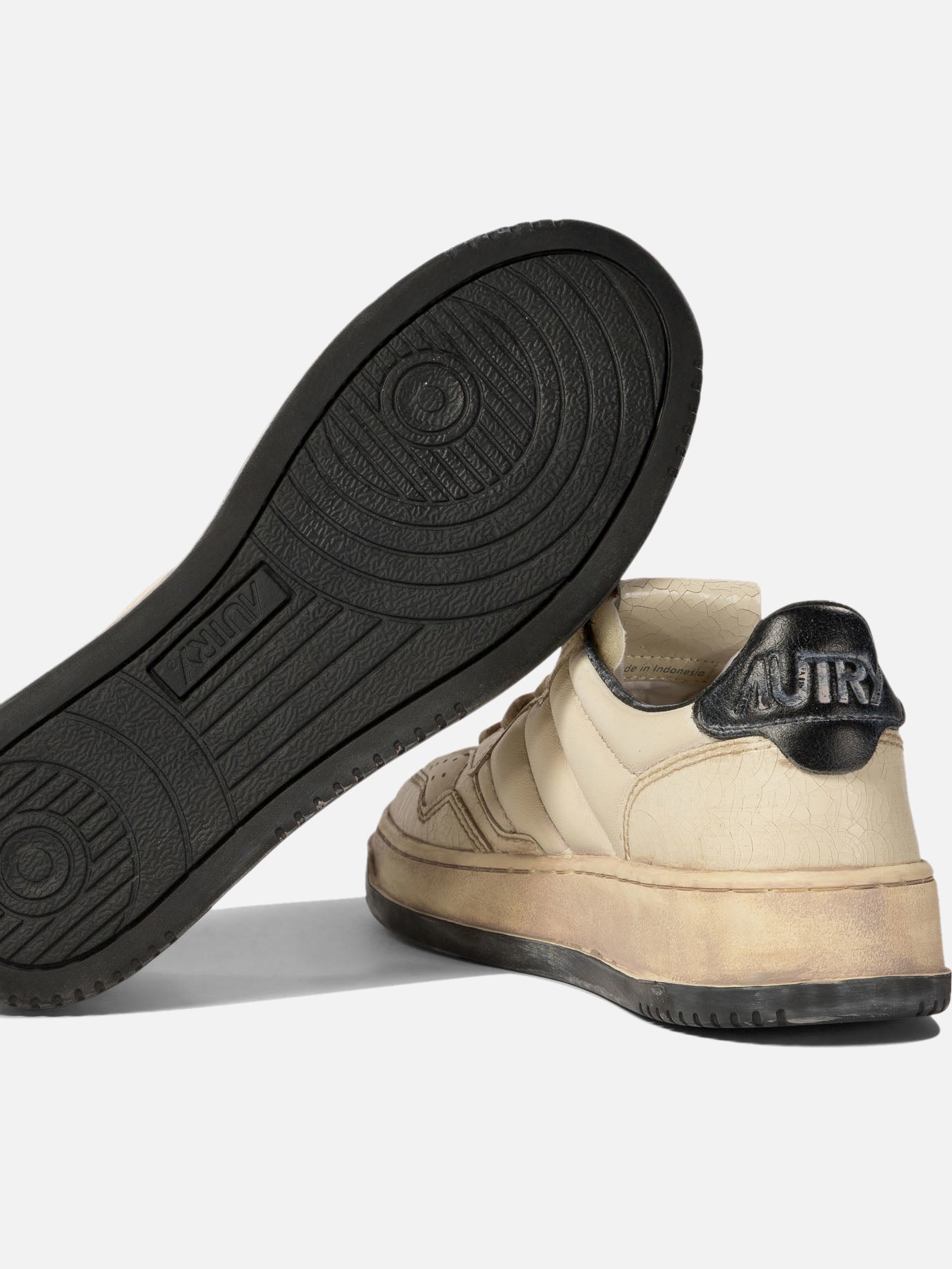 Low top sneakers 100% leather - 100% rubber Beige - Autry Women | PDP | VIETTI Online Store | Zoom-Modal_5