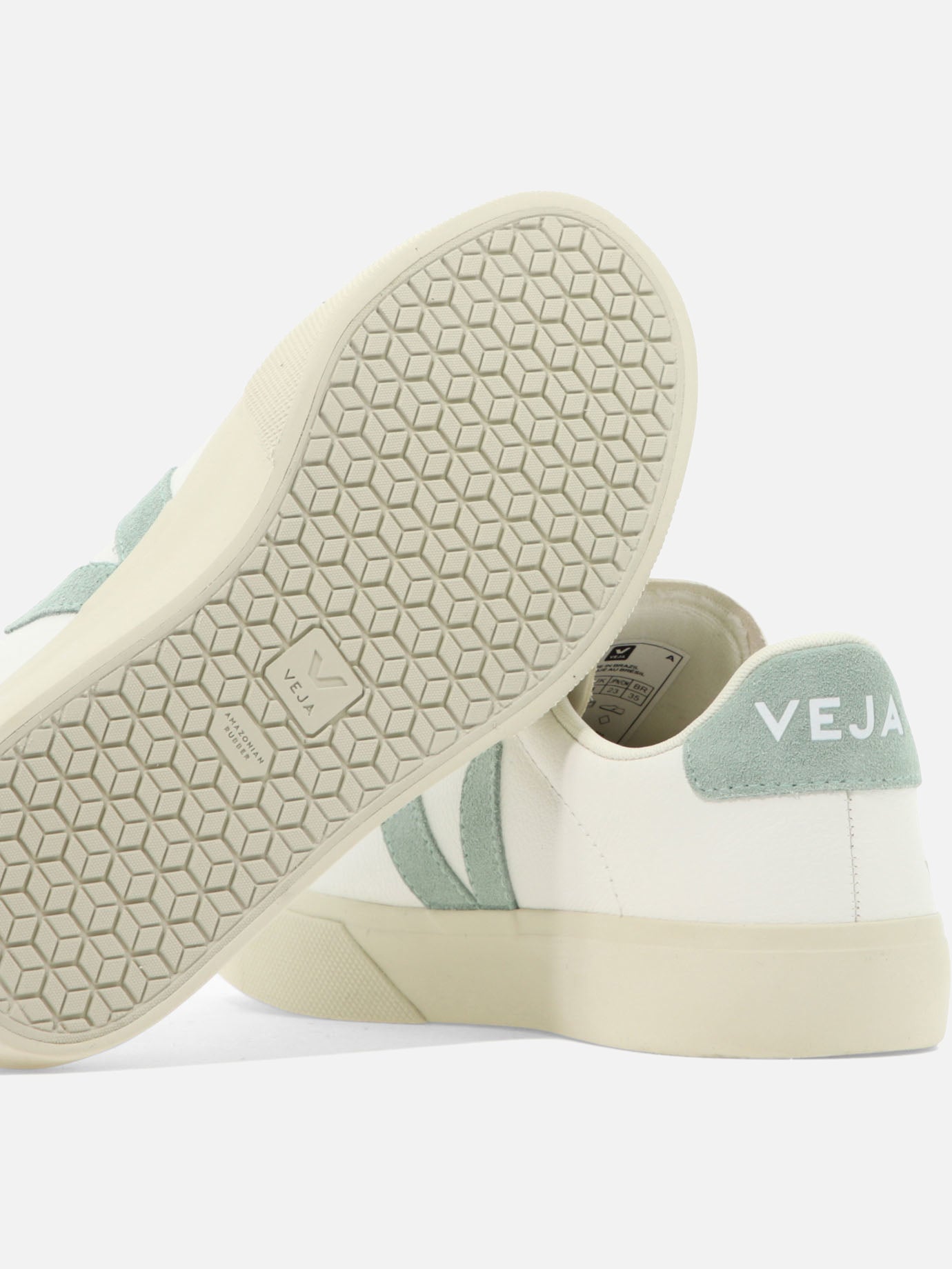 Low top sneakers 100% organic leather - 50% amazonian rubber 26% mineral silica 19% other fabric 5% synthetic rubber White - Veja Men | PDP | VIETTI Online Store | Zoom-Modal_5