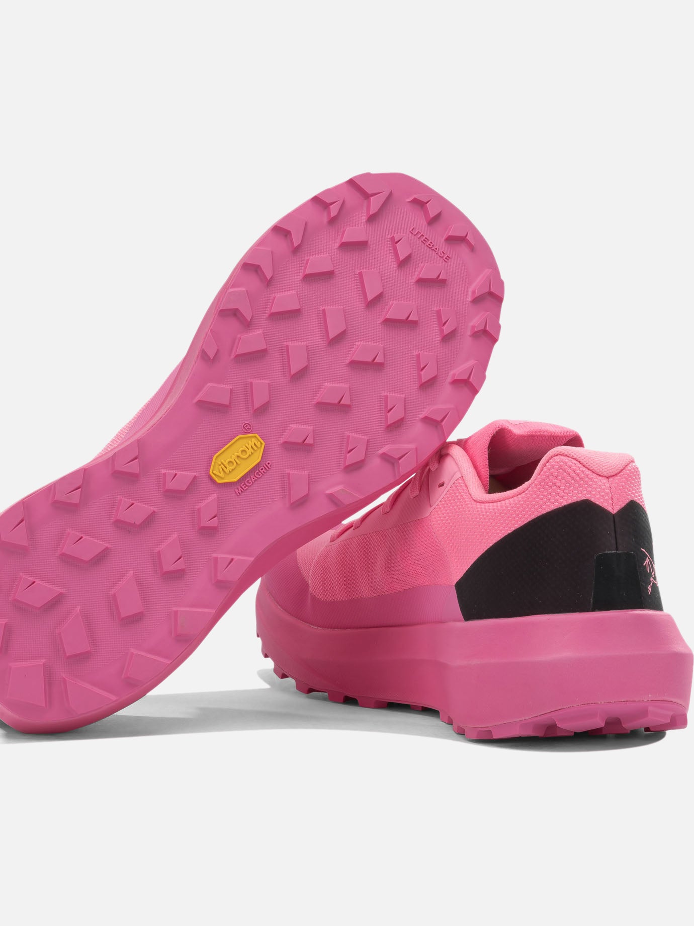 Low top sneakers 100% fabric - 100% rubber Fuchsia - Arc'teryx Men | PDP | VIETTI Online Store | Zoom-Modal_5