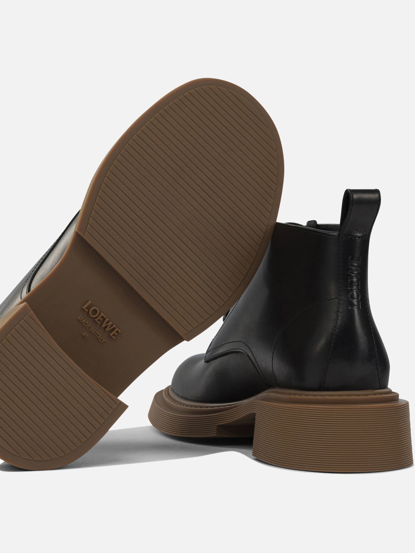 Stivaletti stringati 100% calf leather - 100% rubber Nero - Loewe Uomo | PDP | VIETTI Online Store | Zoom-Modal_5