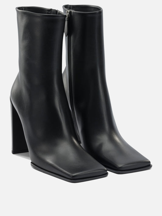 Zipped boots 95% lamb leather 5% leather - 80% lamb leather 20% rubber Black - Alaïa Women | PLP | VIETTI Online Store | 2