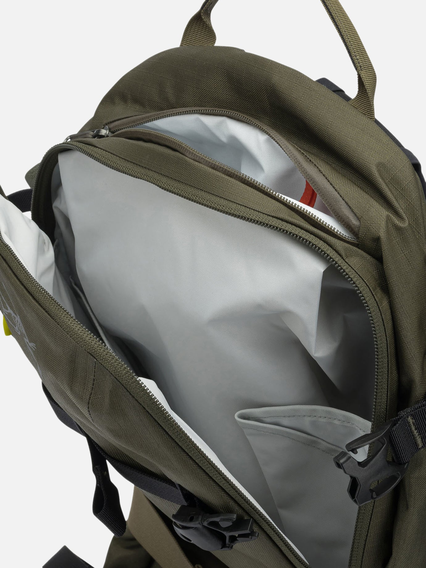 Sport backpacks 100% nylon - Padding: 70% polyethylene 30% ethylene vinyl acetate (foam) - Lining:100% nylon Green - Arc'teryx Men | PDP | VIETTI Online Store | Zoom-Modal_5