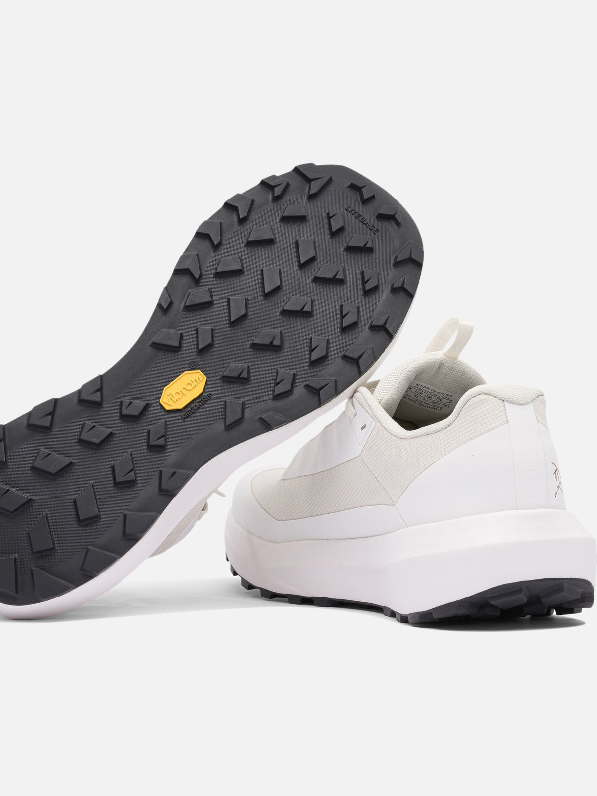 Arc'teryx "Norvan LD 4 GTX" Sneakers White