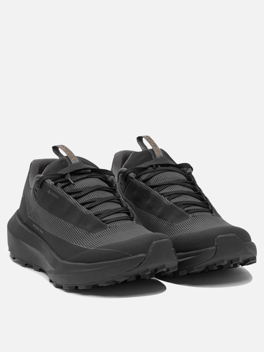 Sneaker basse 100% textile - 100% rubber Nero - Arc'teryx Donna | PLP | VIETTI Online Store | 2