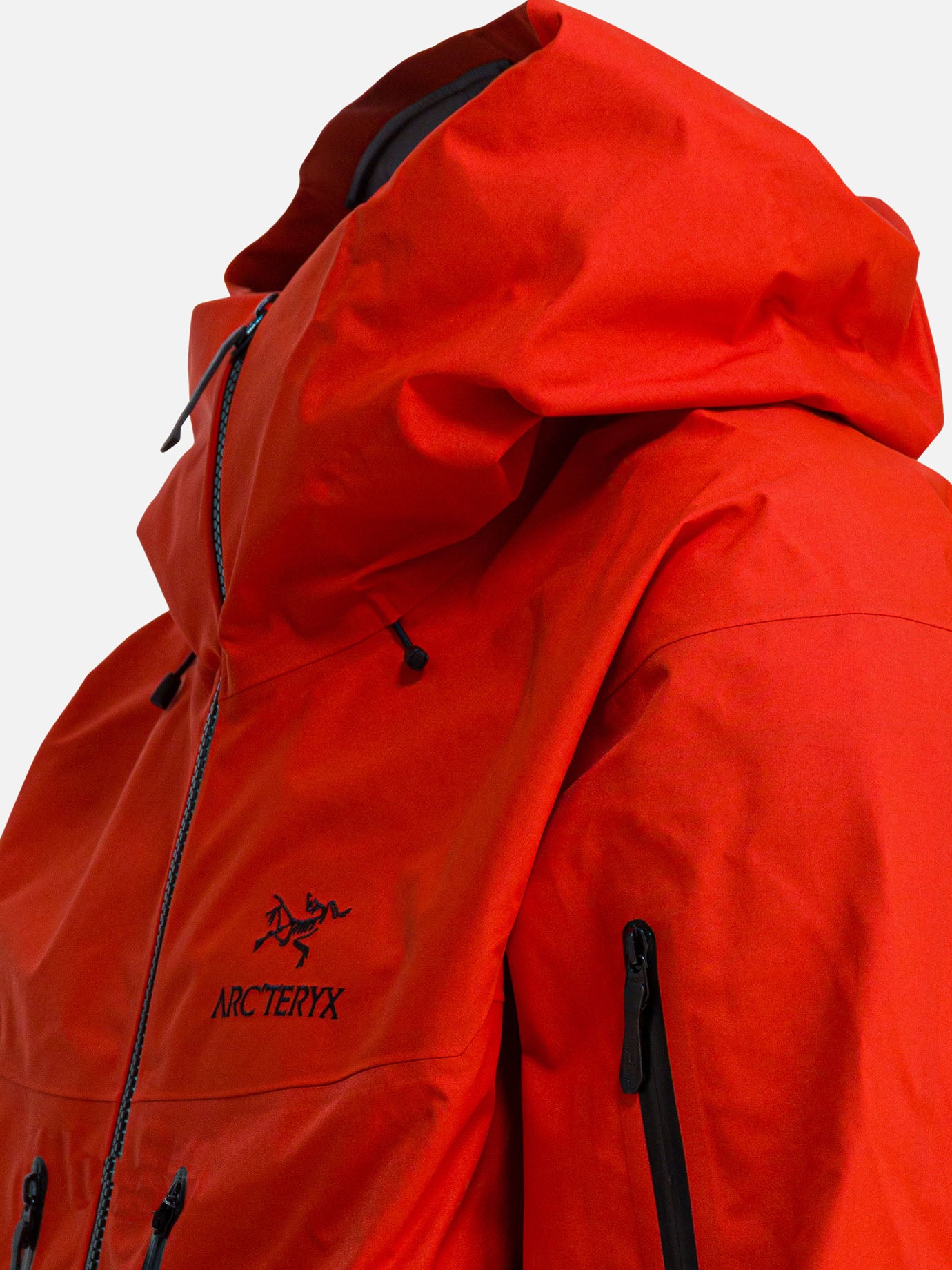 Windbreakers Logo Red - Arc'teryx Men | PDP | VIETTI Online Store | Zoom-Modal_4