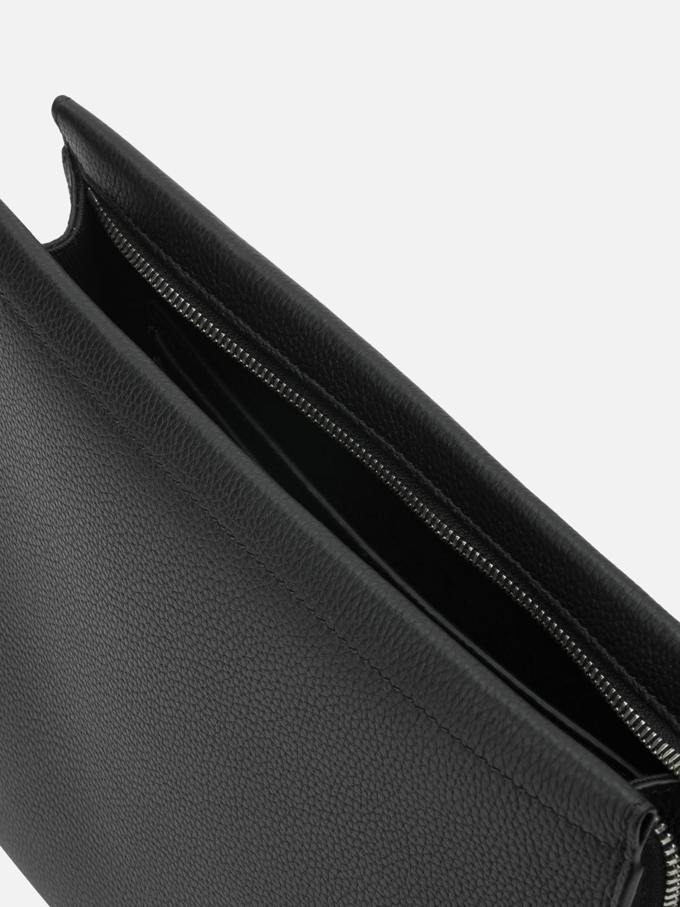 Pouch 100% calf grain leather Black - Burberry Men | PDP | VIETTI Online Store | Zoom-Modal_5