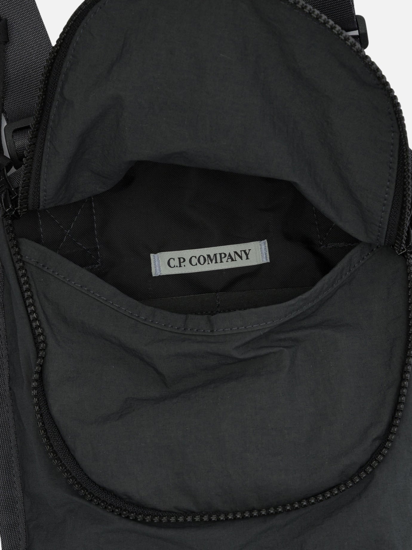 Borse piccole 100% polyamide Grigio - C.P. Company Uomo | PDP | VIETTI Online Store | Zoom-Modal_4