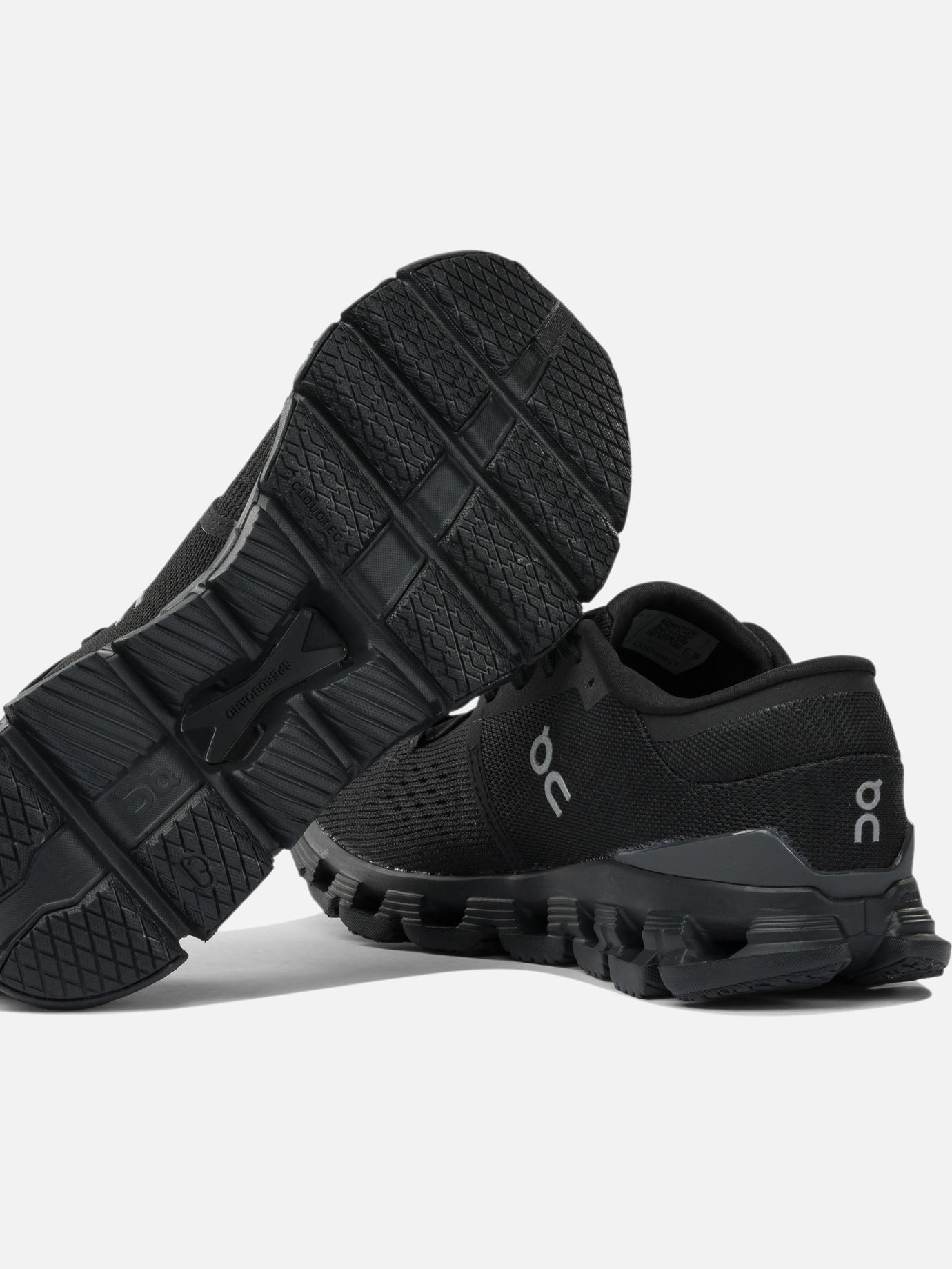 Low top sneakers 100% recycled polyester - 100% rubber Black - On Running Men | PDP | VIETTI Online Store | Zoom-Modal_5