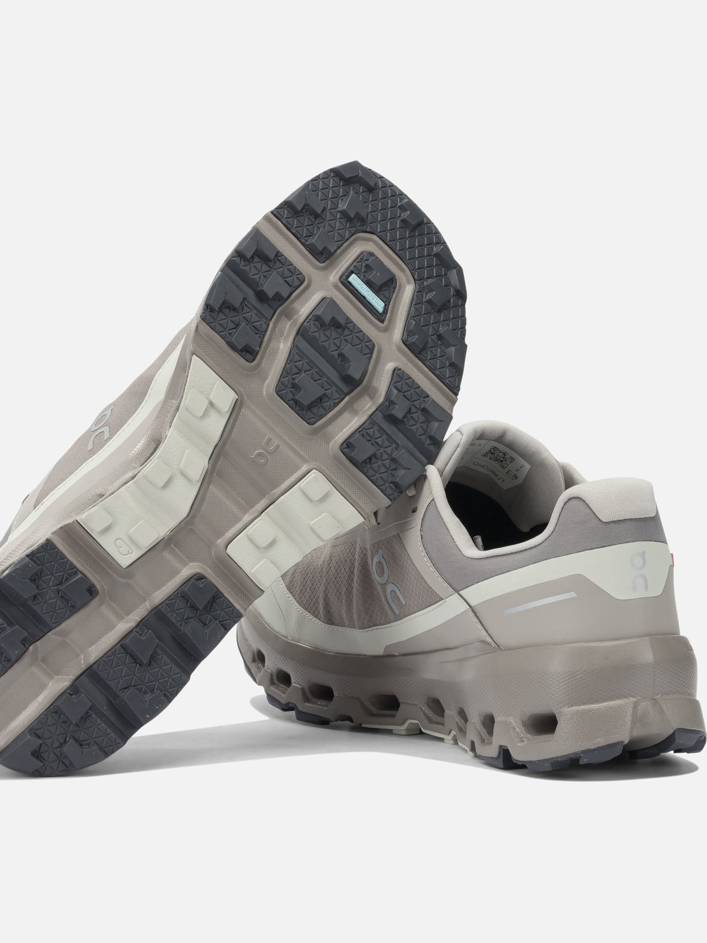Low top sneakers 100% fabric - 100% rubber Beige - On Running Men | PDP | VIETTI Online Store | Zoom-Modal_5