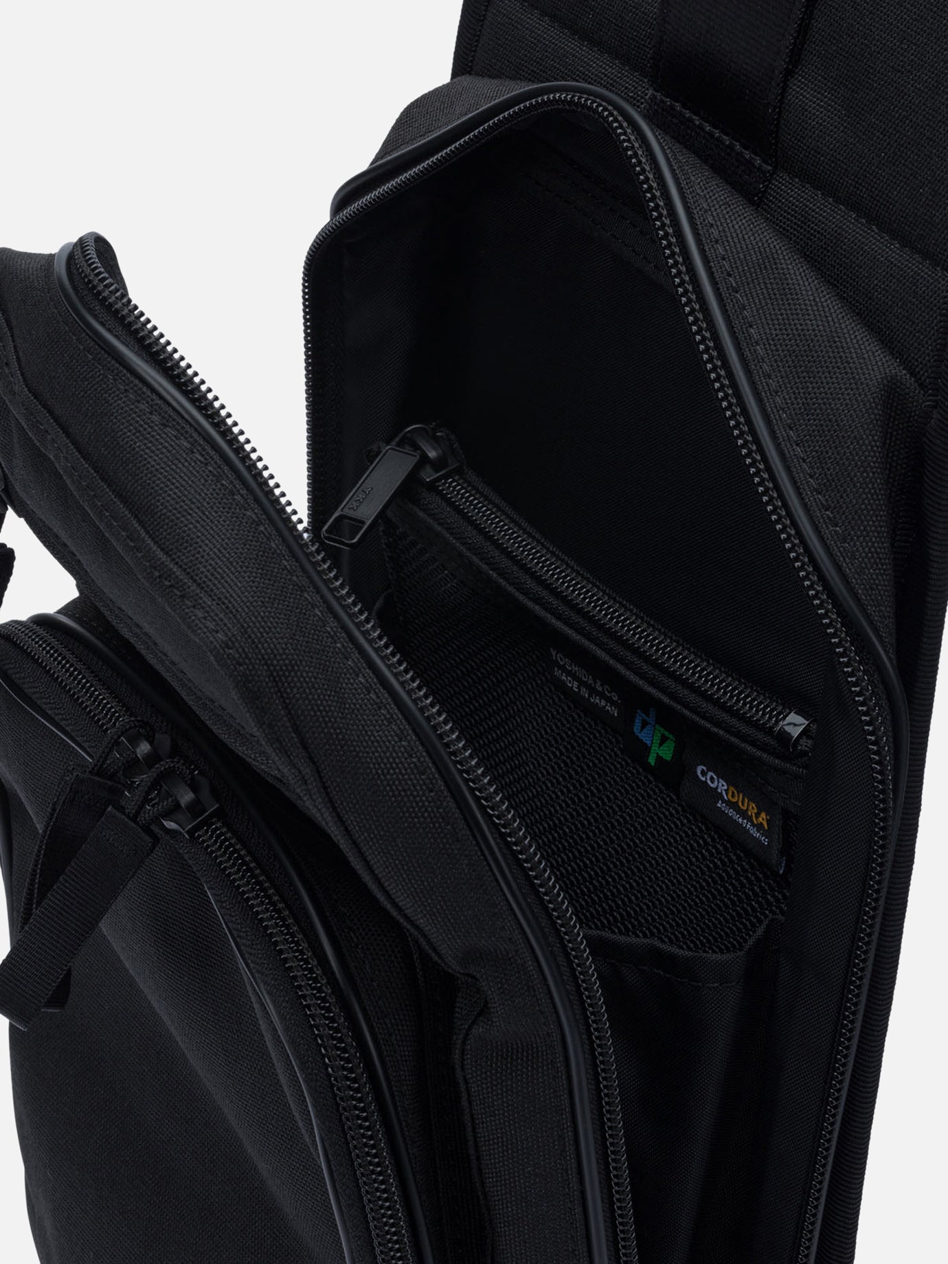 Zaini monospalla 100% nylon Nero - Porter-Yoshida & Co Uomo | PDP | VIETTI Online Store | Zoom-Modal_5
