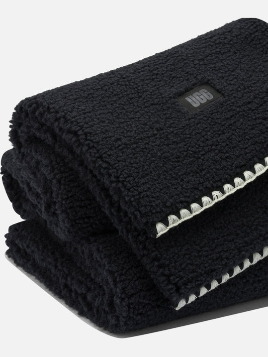 Classic scarves 100% polyester Black - Ugg Women | PLP | VIETTI Online Store | 2