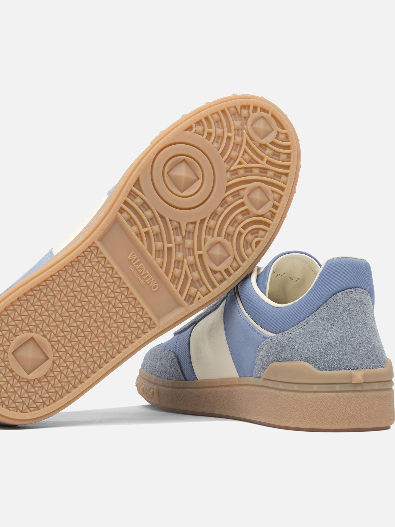 Low top sneakers 100% leather - 100% rubber Light blue - Valentino Garavani Men | PDP | VIETTI Online Store | Zoom-Modal_5
