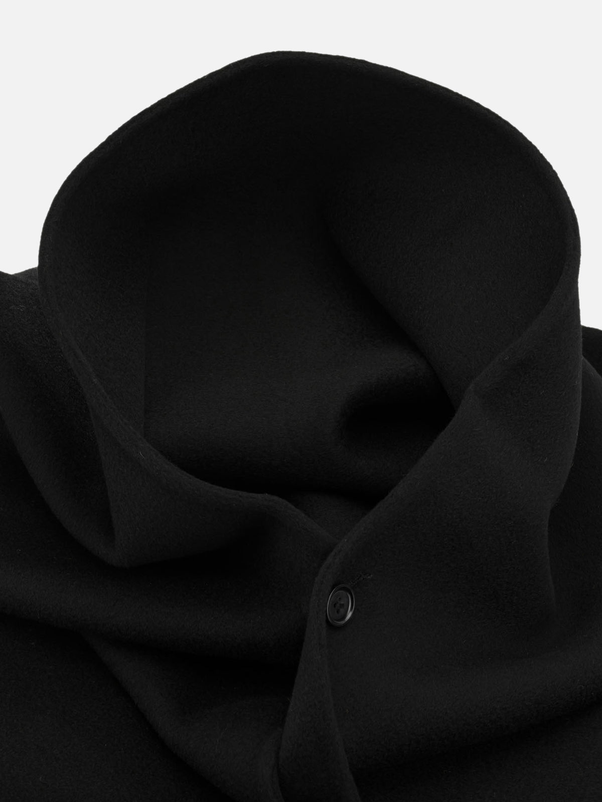 Almada Label "Micha" Classic Scarf Black