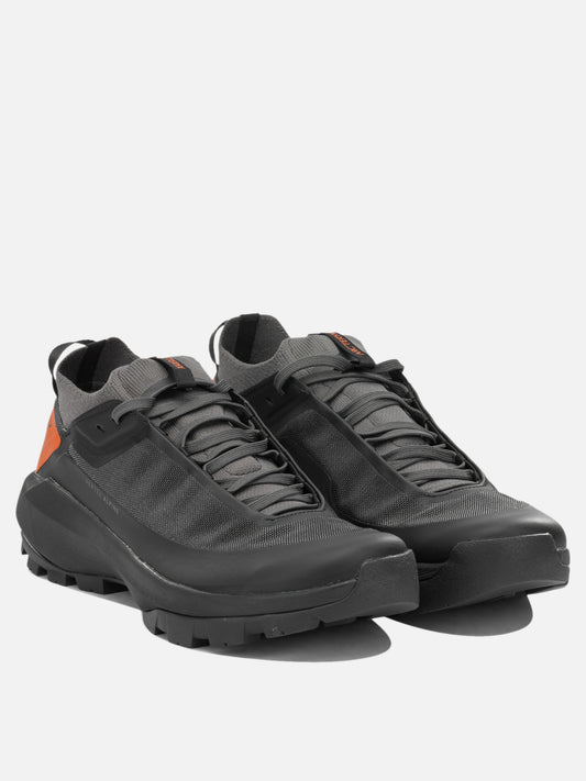 Arc'teryx "Vertex Alpine" Low-Top Sneakers Grey