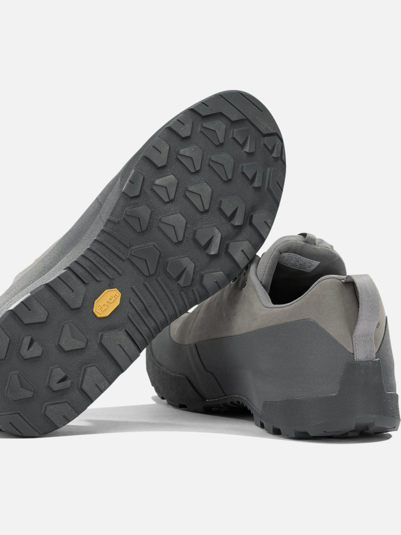 Low top sneakers 100% leather - 100% rubber Grey - Arc'teryx Men | PDP | VIETTI Online Store | Zoom-Modal_5