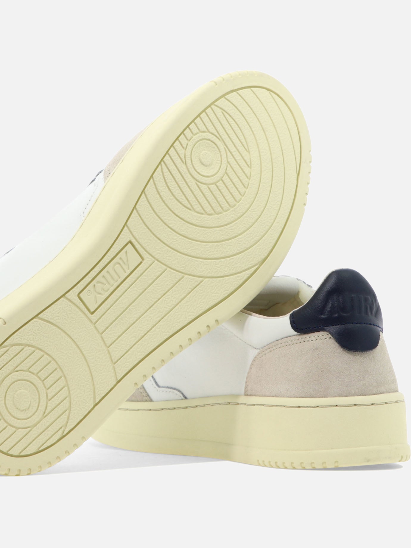 Low top sneakers 70% cow leather 20% suede cow leather 10% nylon - 100% rubber White - Autry Men | PDP | VIETTI Online Store | Zoom-Modal_5
