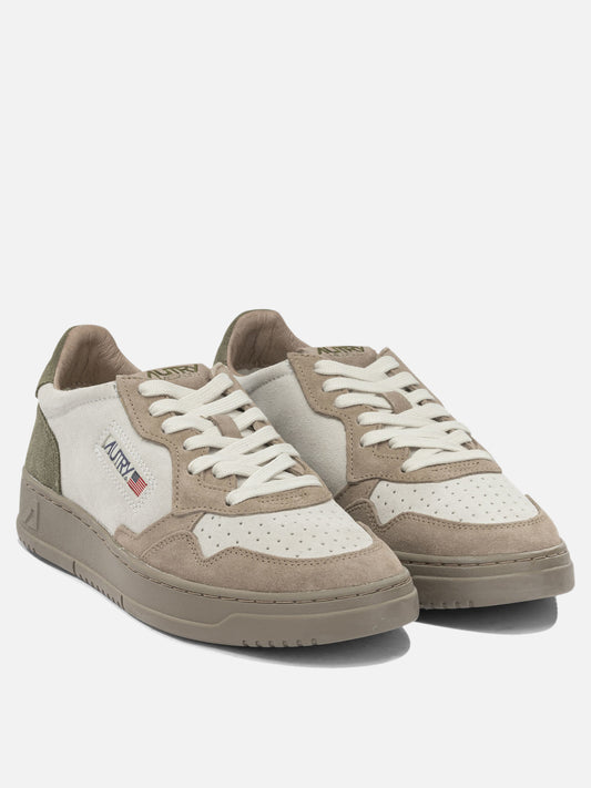 Autry "Medalist Low" Low-Top Sneakers Beige