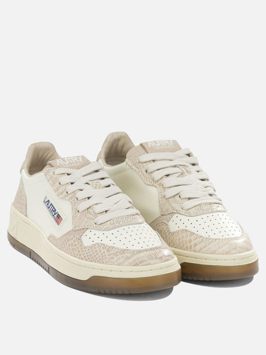Low top sneakers 60% cow leather 40% crocodile embossed cow leather - 100% rubber Beige - Autry Women | PLP | VIETTI Online Store | 2