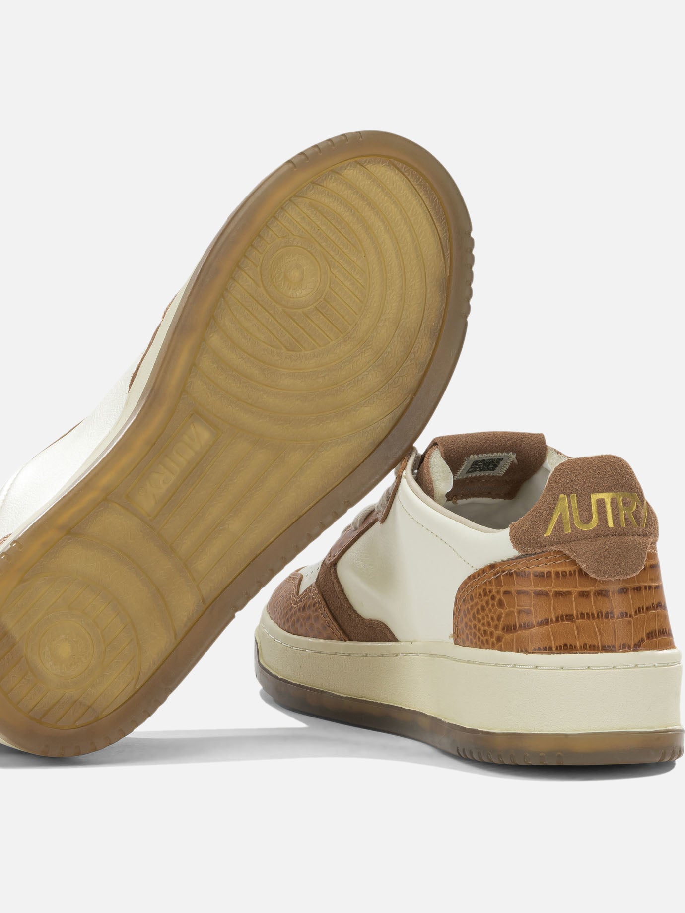 Low top sneakers 60% cow leather 40% crocodile embossed cow leather - 100% rubber Beige - Autry Women | PDP | VIETTI Online Store | Zoom-Modal_5