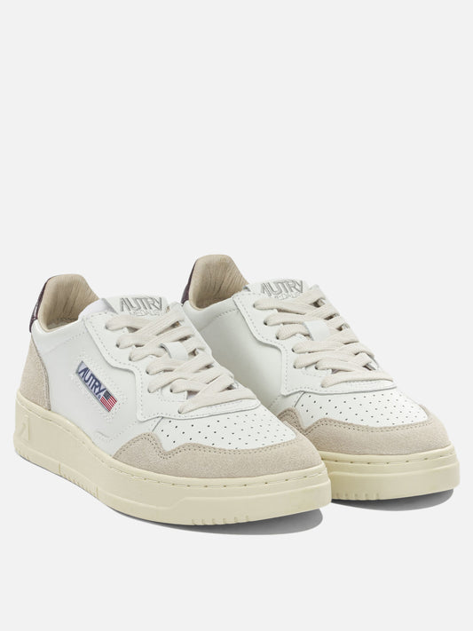 Low top sneakers 70% cow leather 20% suede cow leather 10% nylon - 100% rubber White - Autry Women | PLP | VIETTI Online Store | 2