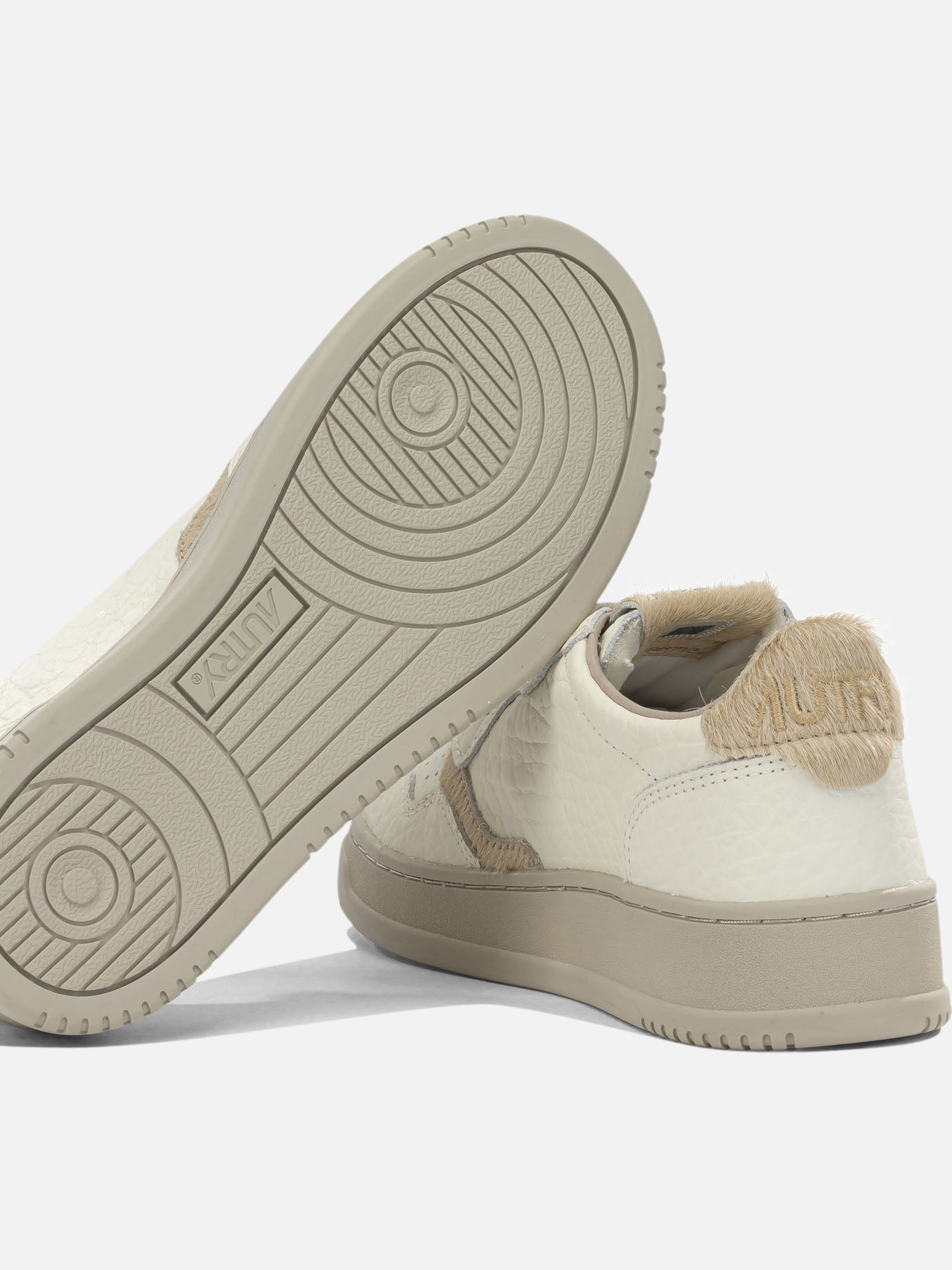 Low top sneakers 85% cow leather 15% pony cow leather - 100% rubber White - Autry Women | PDP | VIETTI Online Store | Zoom-Modal_5