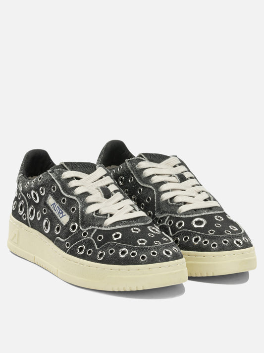 Autry "Medalist Low" Low-Top Sneakers Black