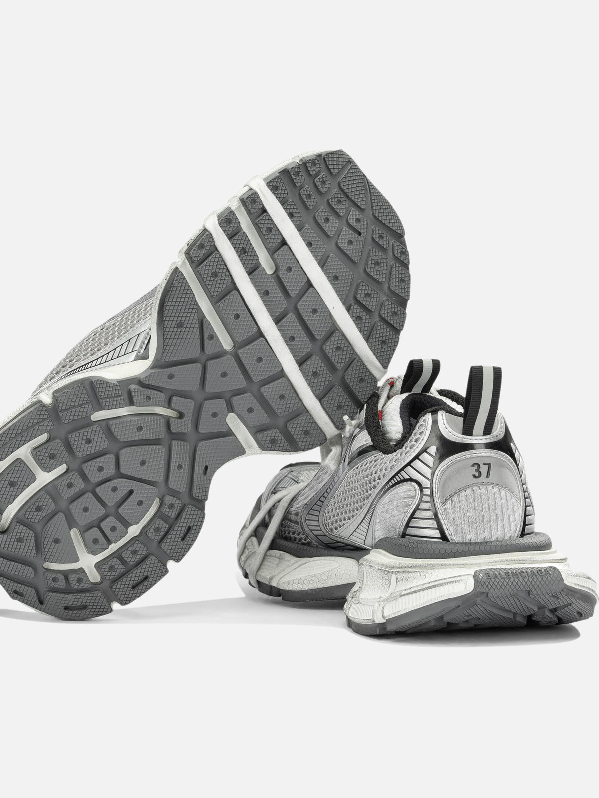 Balenciaga "3XL" Low-Top Sneakers Grey