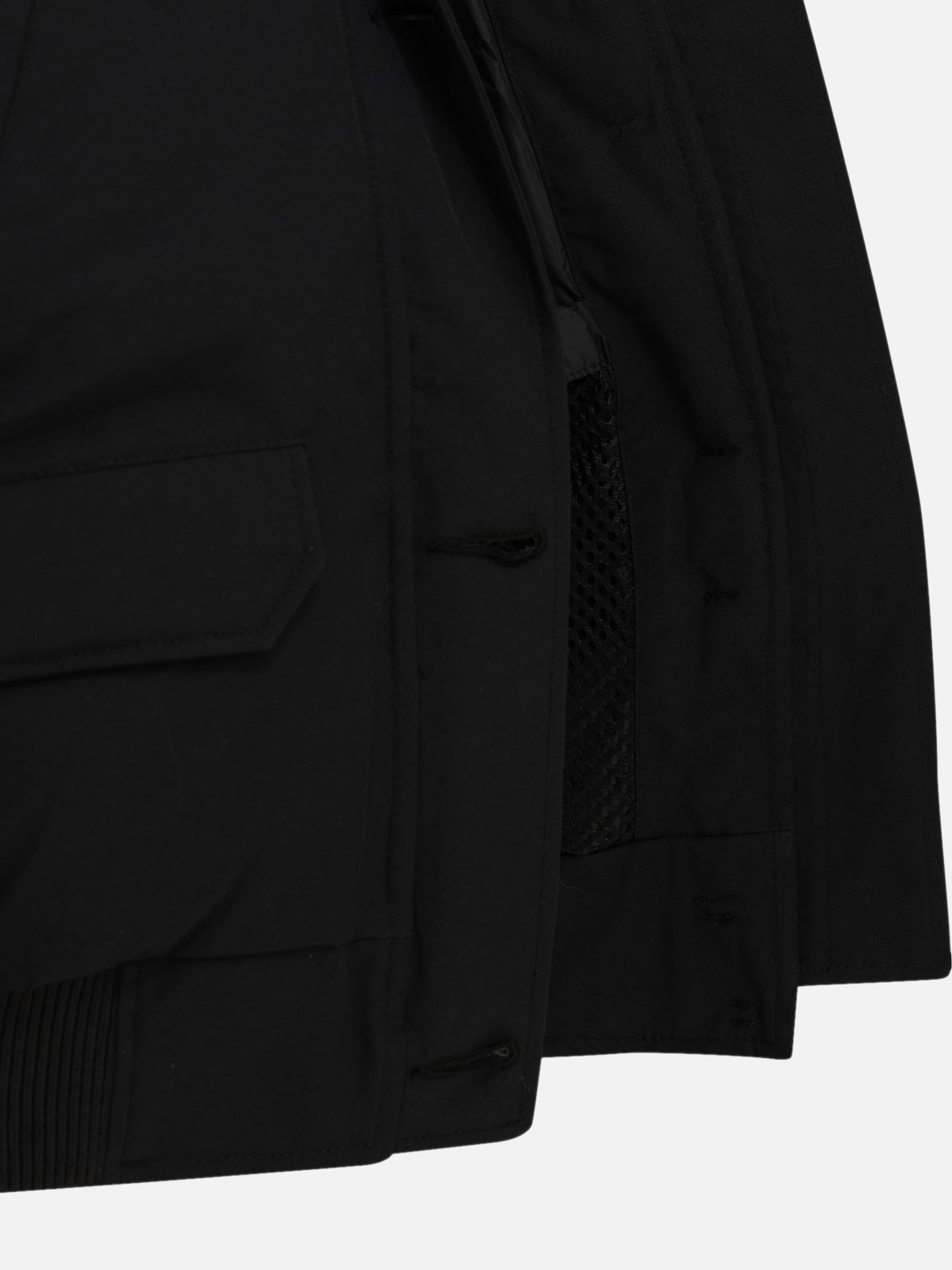 Canada Goose "Chilliwack" Short Down Jacket Black