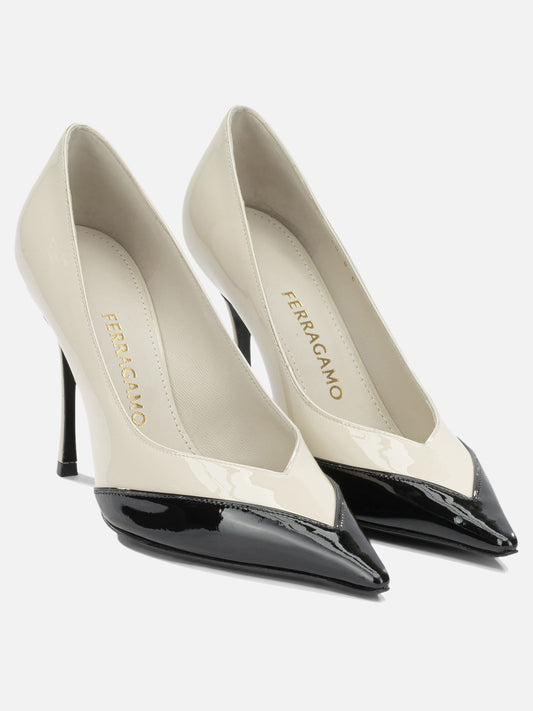 Ferragamo "Yasmin 95MM" Pumps White