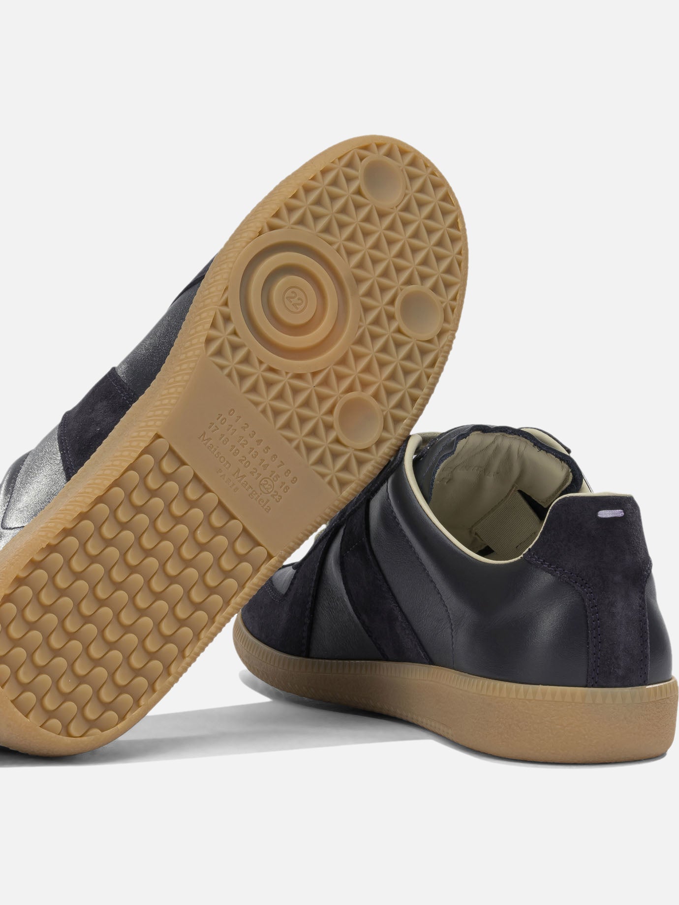 Maison Margiela "Replica" Low-Top Sneakers Blue