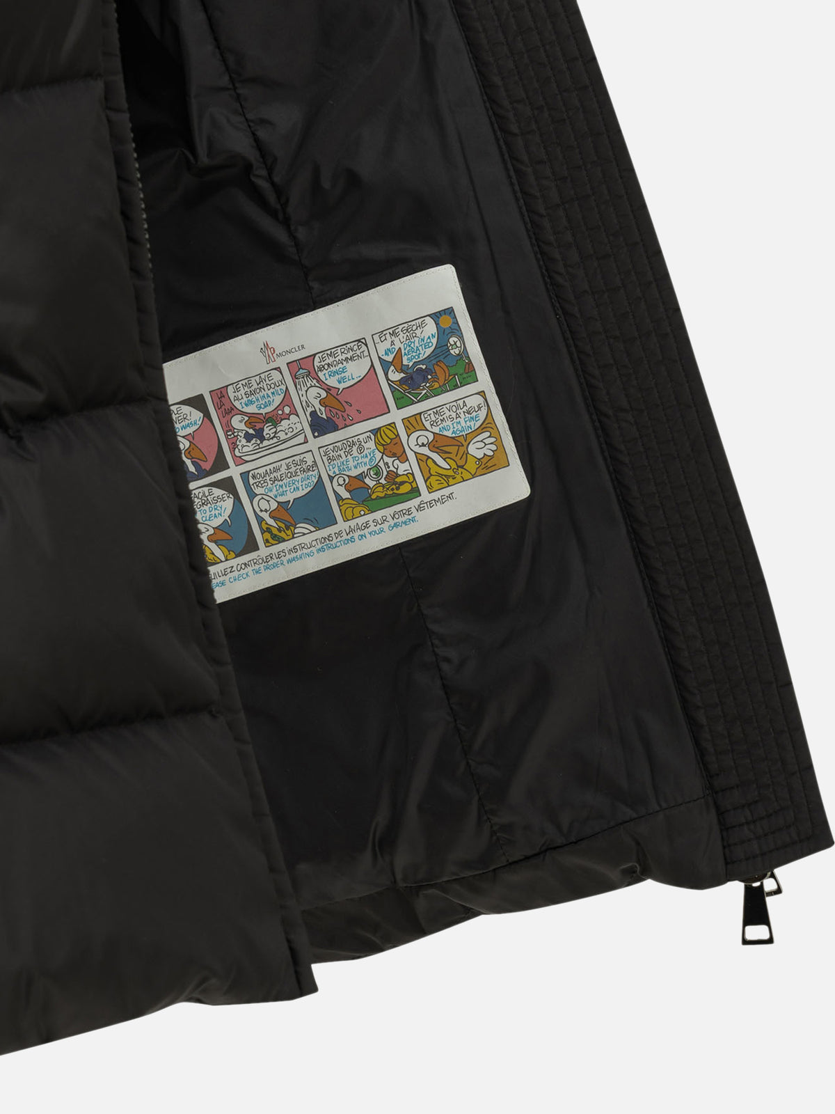 Moncler "Avoce" Short Down Jacket Black
