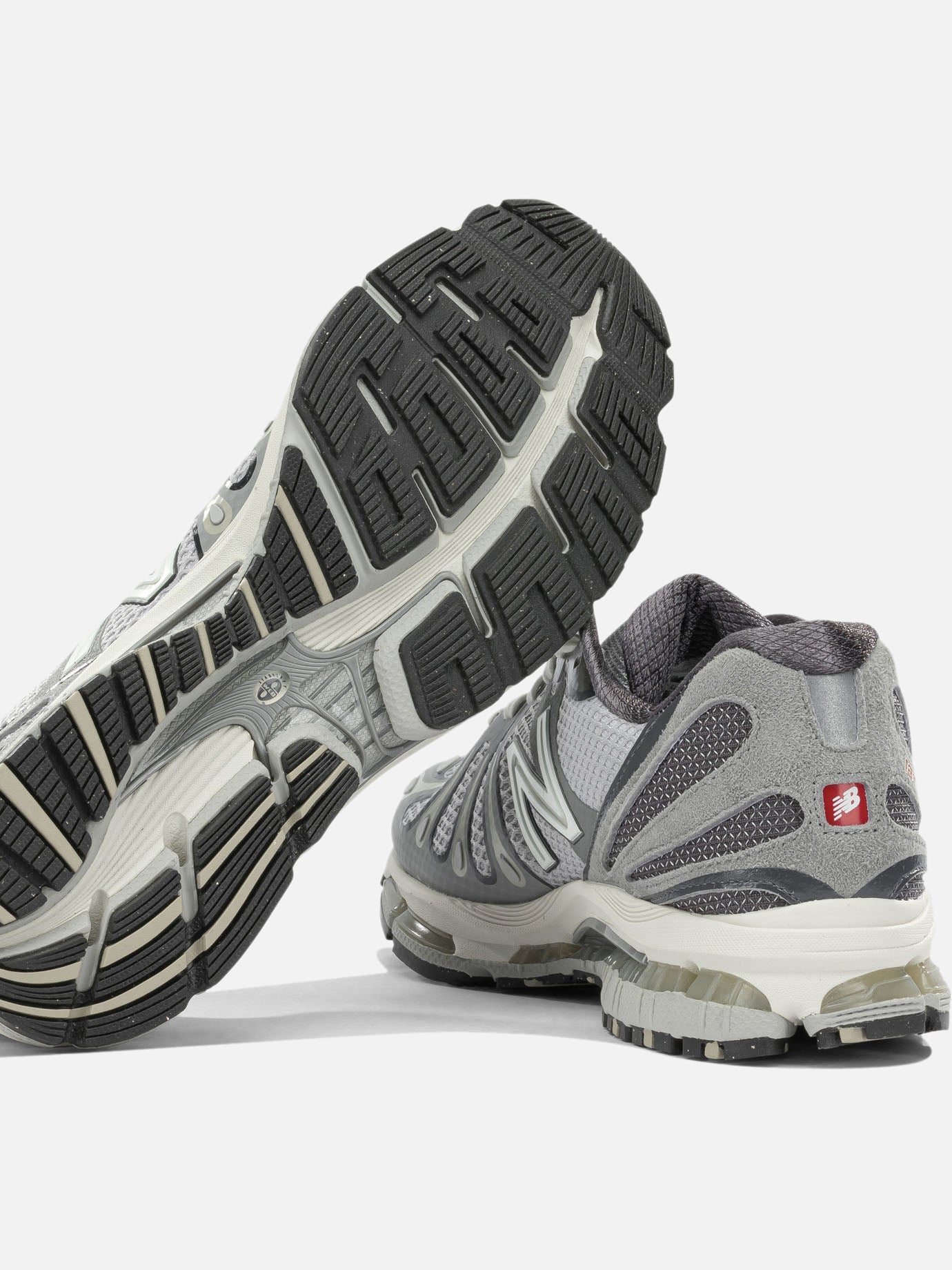 Low top sneakers 100% synthetic fiber - 100% rubber Grey - New Balance Men | PDP | VIETTI Online Store | Zoom-Modal_5