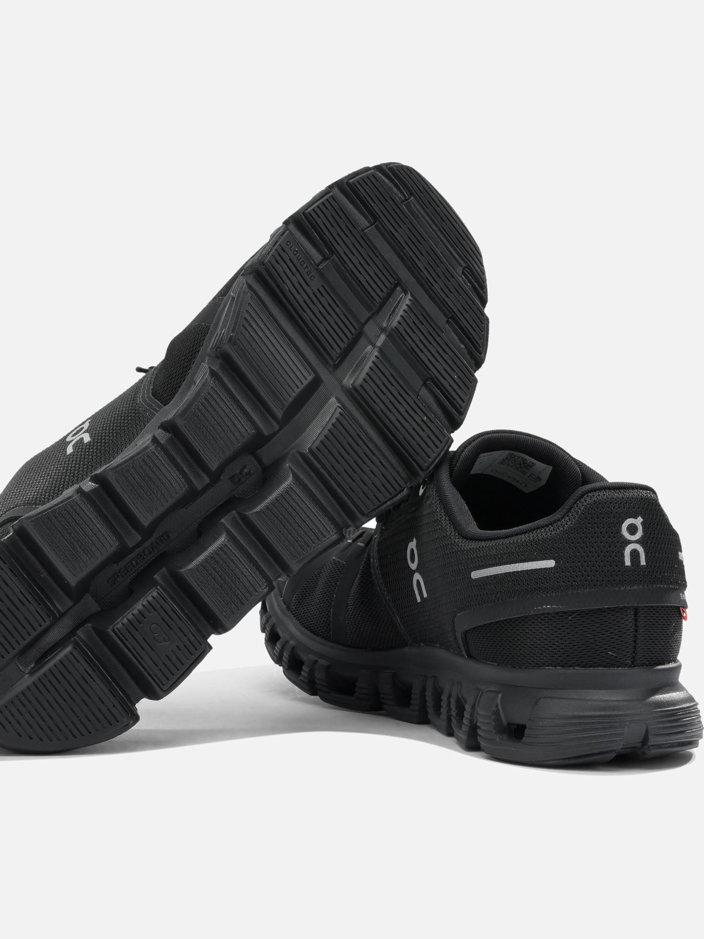 Low top sneakers 100% recycled polyester - 100% rubber Black - On Running Men | PDP | VIETTI Online Store | Zoom-Modal_5