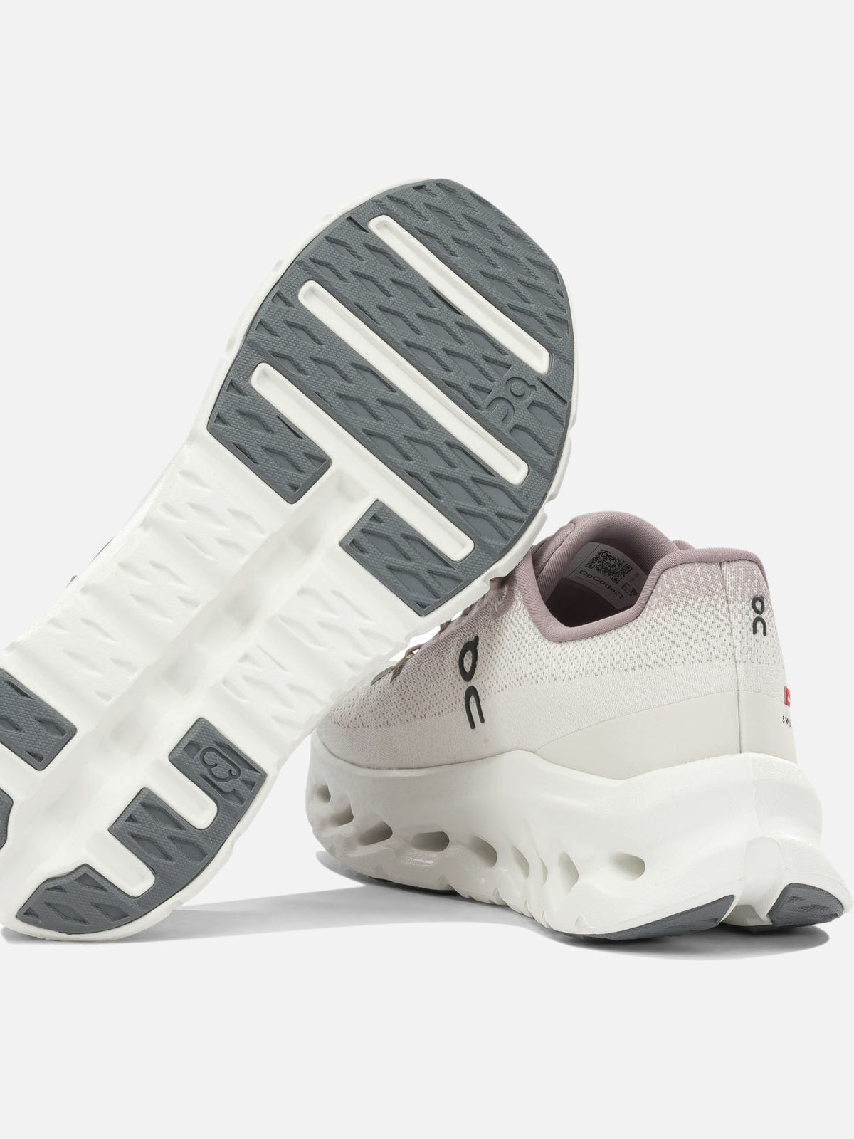 On Running "Cloudtilt" Low-Top Sneakers Purple