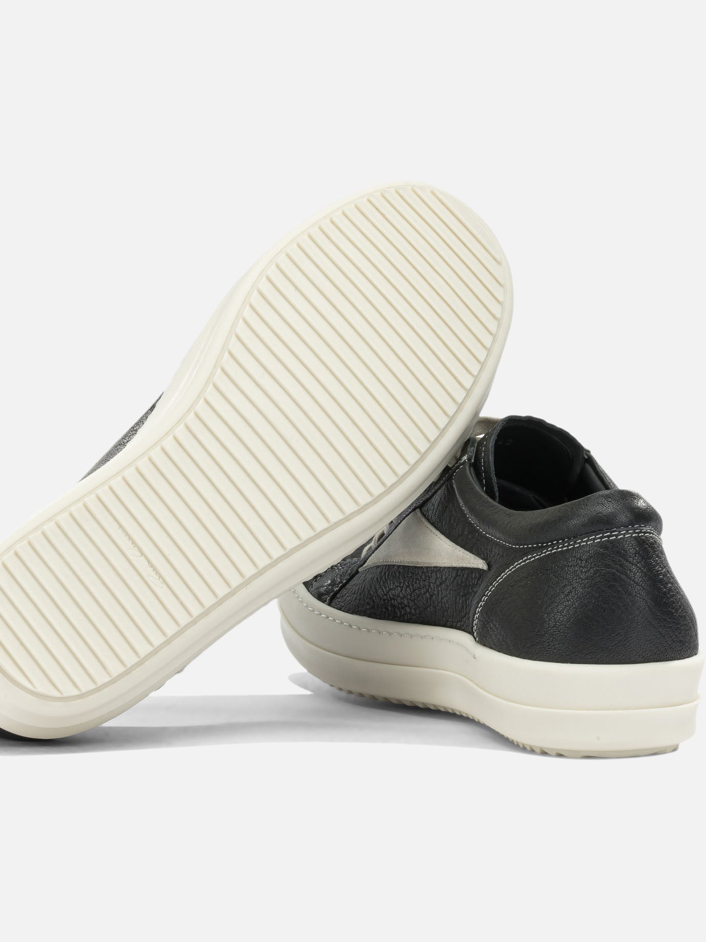 Low top sneakers 100% calf leather - 100% thermoplastic rubber Black - Rick Owens Men | PDP | VIETTI Online Store | Zoom-Modal_5
